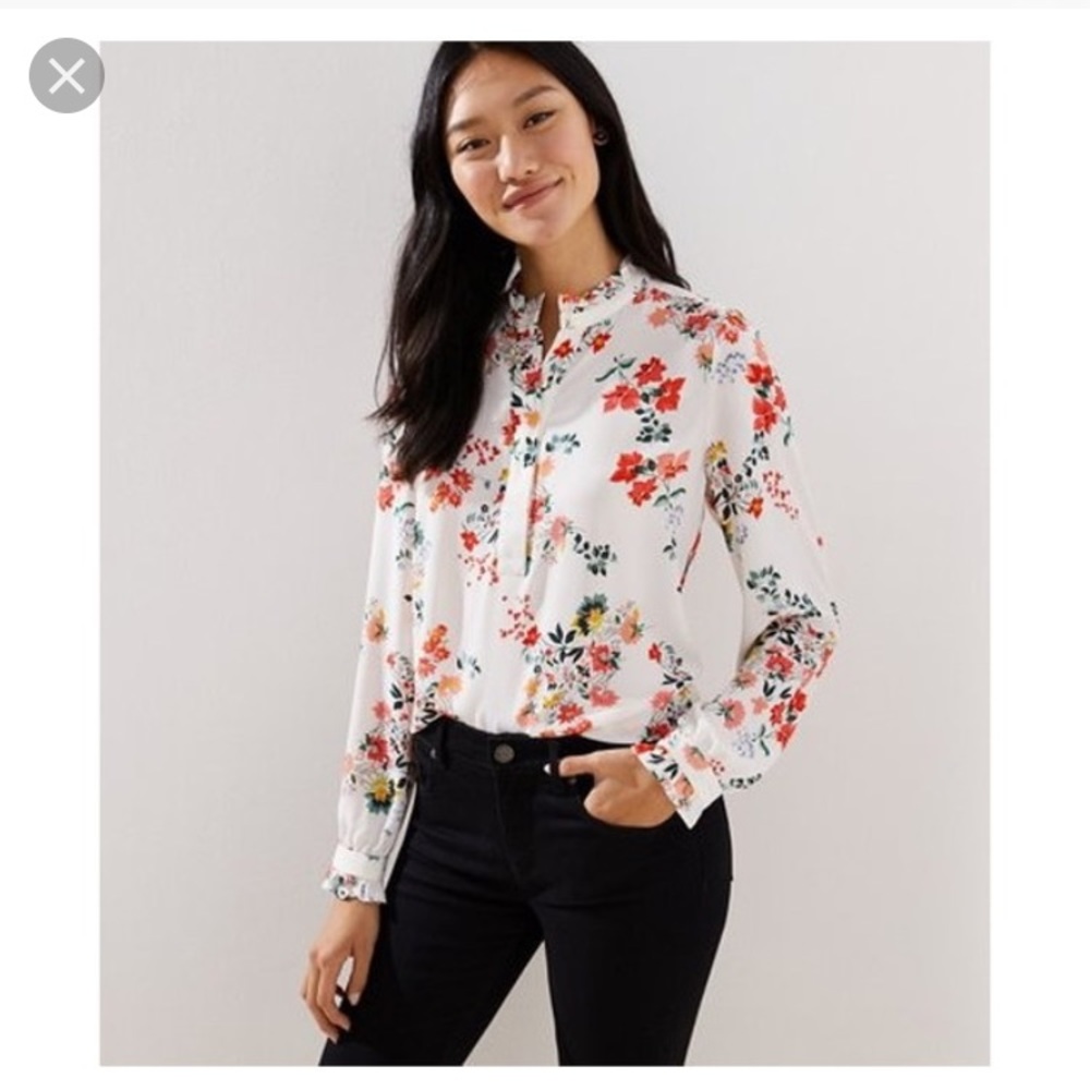 NWT Loft Floral Ruffle Henley Utility Blouse Small